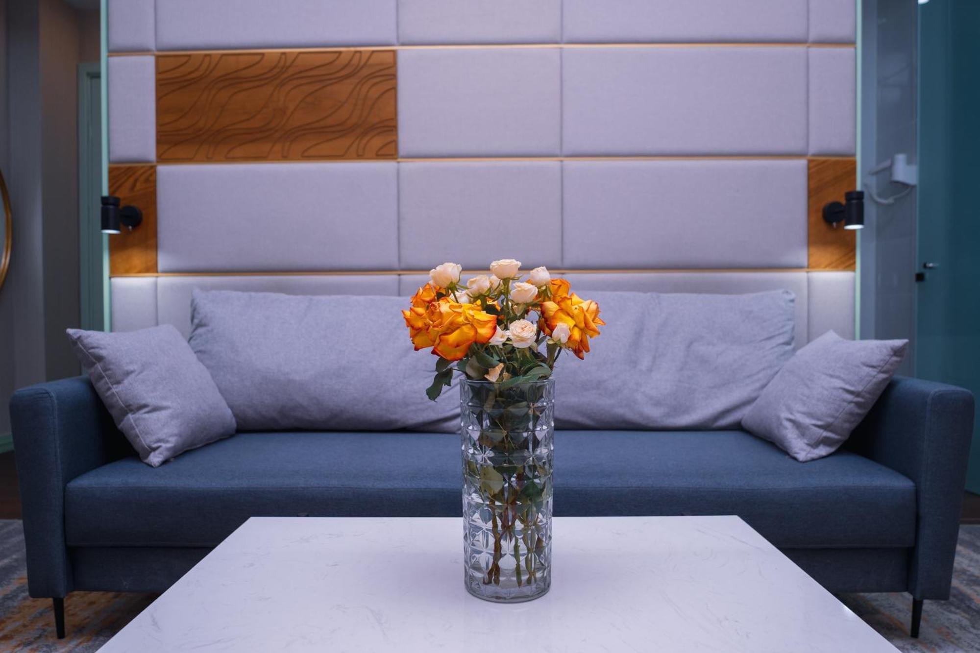 Kazzhol Park Hotel Almaty Ngoại thất bức ảnh